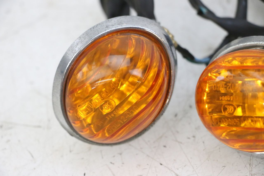 photo de FRONT TURN SIGNAL DAELIM BESBI 125 (2007 - 2008)