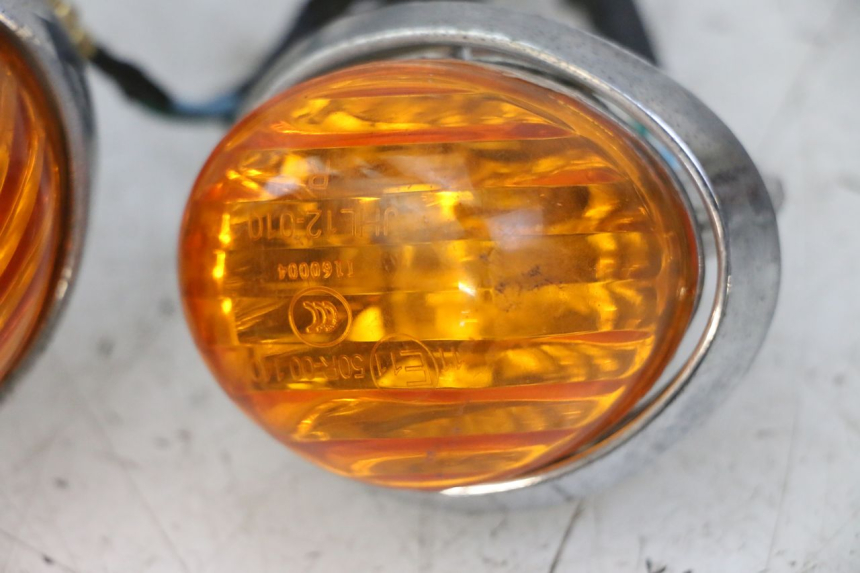 photo de FRONT TURN SIGNAL DAELIM BESBI 125 (2007 - 2008)