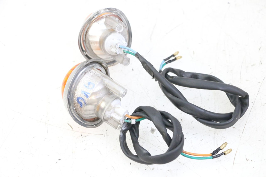 photo de FRONT TURN SIGNAL DAELIM BESBI 125 (2007 - 2008)