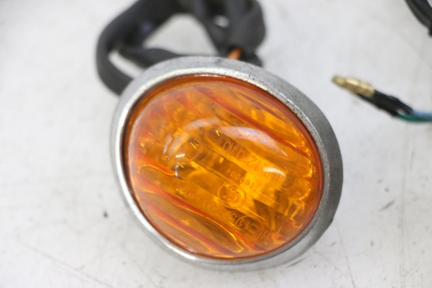 photo de FRONT TURN SIGNAL DAELIM BESBI 125 (2007 - 2008)