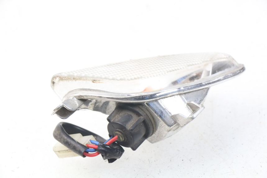 photo de RIGHT FRONT TURN SIGNAL APRILIA SR 2T 50 (2012 - 2017)