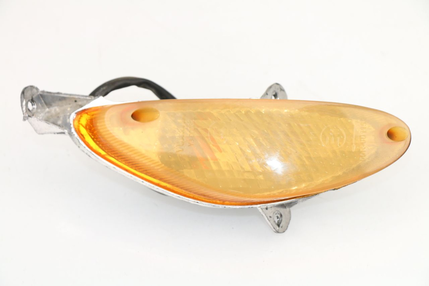 photo de FRONT RIGHT TURN SIGNAL BAOTIAN TRAVEL SPIRIT 50 (2010 - 2012)