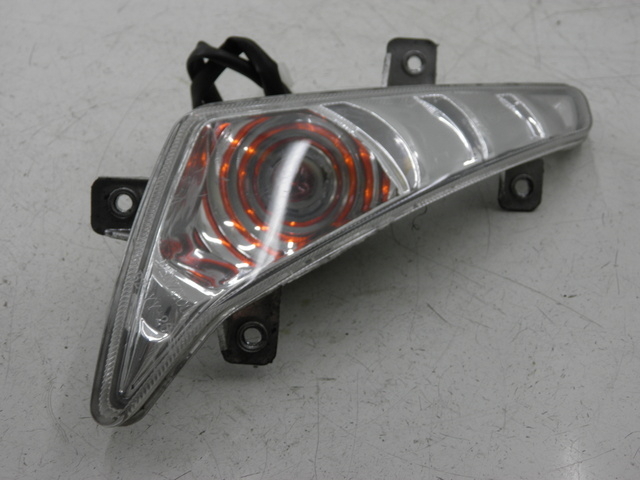 photo de FRONT RIGHT TURN SIGNAL BENZHOU YY50QT31 VINTAGE 50 (2009 - 2012)