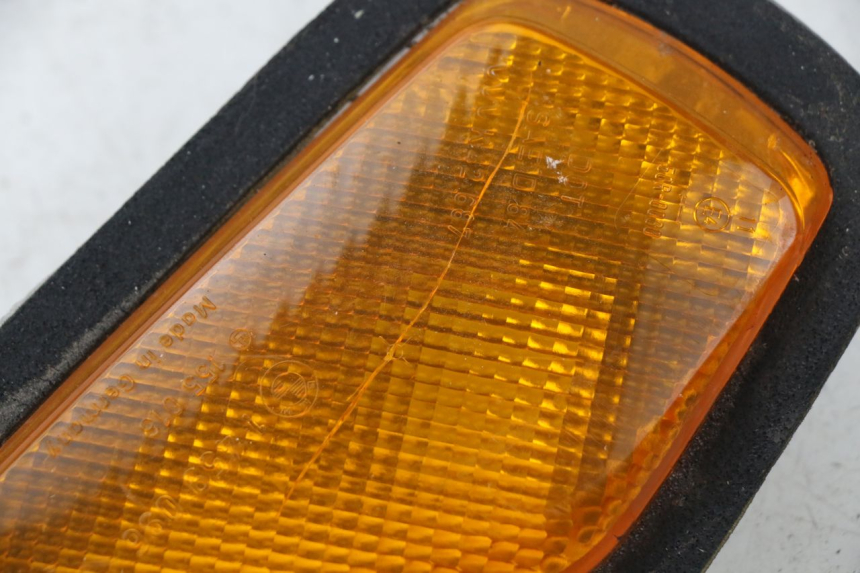 photo de FRONT RIGHT TURN SIGNAL BMW K 75 RT 750 (1989 - 1997)