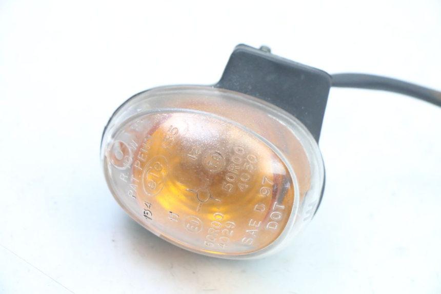 photo de FRONT RIGHT TURN SIGNAL MBK BOOSTER SPIRIT NAKED 50 (2004 - 2017)