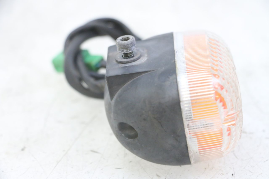 photo de FRONT RIGHT TURN SIGNAL MBK BOOSTER SPIRIT NAKED 50 (2004 - 2017)