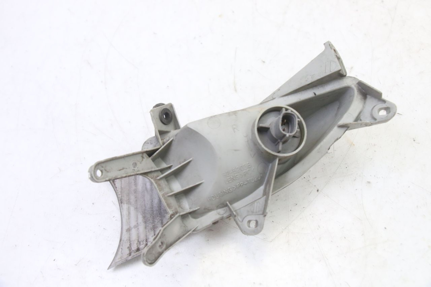 photo de RIGHT FRONT TURN SIGNAL SUZUKI BURGMAN 125 (2007 - 2014)