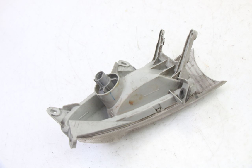 photo de RIGHT FRONT TURN SIGNAL SUZUKI BURGMAN 125 (2007 - 2014)