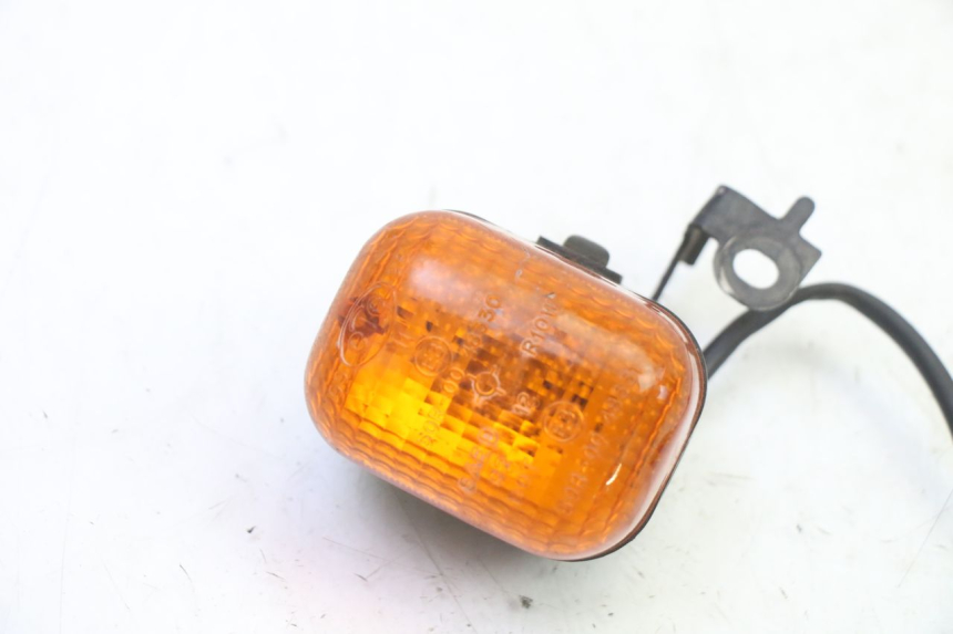 photo de FRONT RIGHT TURN SIGNAL YAMAHA BW'S 100 (1999 - 2002)