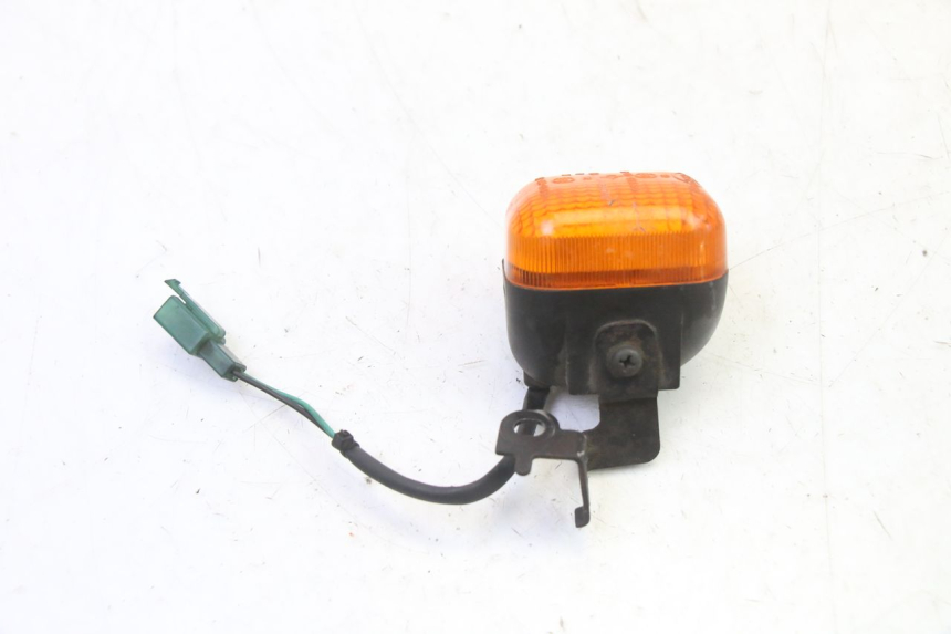 photo de FRONT RIGHT TURN SIGNAL YAMAHA BW'S 100 (1999 - 2002)
