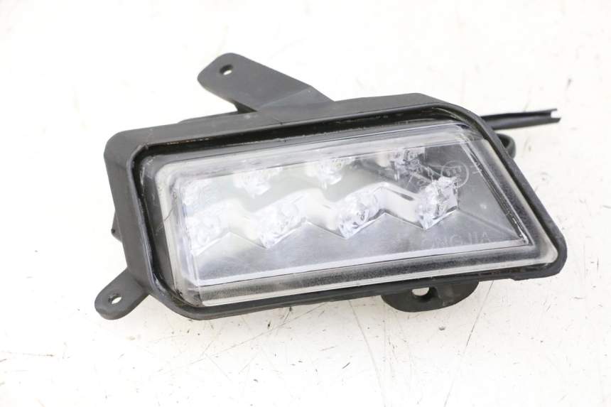 photo de FRONT RIGHT TURN SIGNAL ORCAL CAVARO 4T 50 (2019 - 2023)