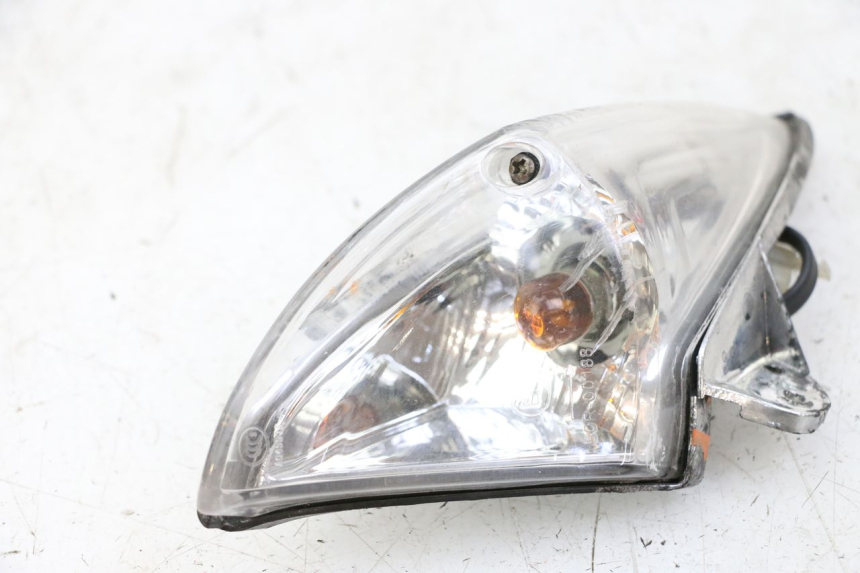 photo de RIGHT FRONT TURN SIGNAL PEUGEOT CITYSTAR 50 (2013 - 2017)