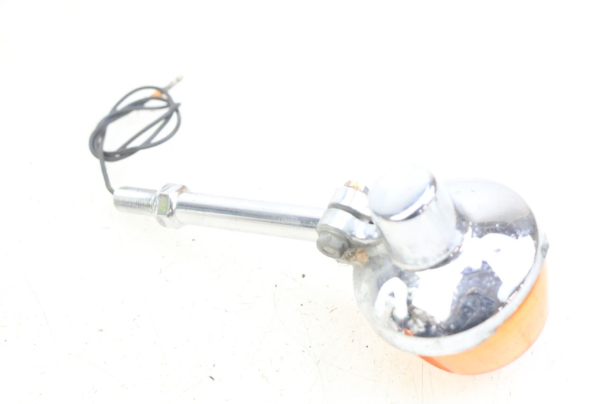 photo de RIGHT FRONT TURN SIGNAL HONDA CM 125 (1983 - 2003)