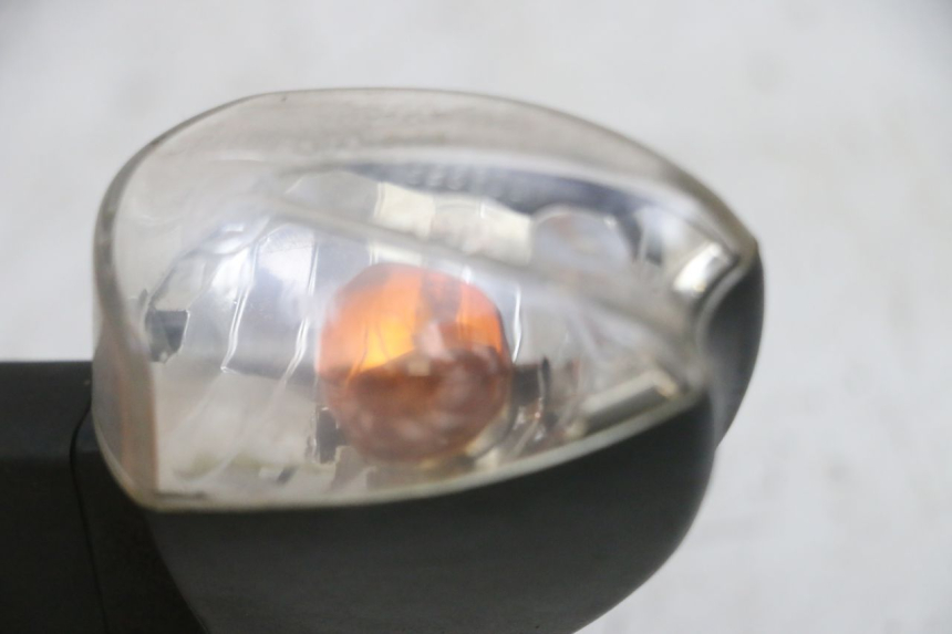 photo de FRONT RIGHT TURN SIGNAL KSR CODE 125 (2018 - 2020) - Zoom on usage condition