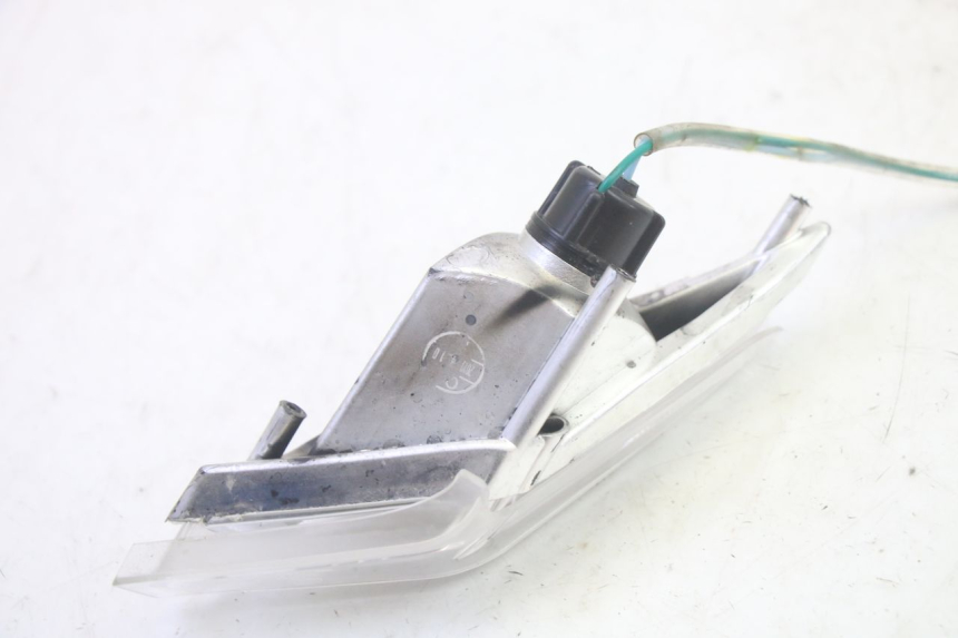 photo de RIGHT FRONT TURN SIGNAL SYM CROX 4T 50 (2016 - 2023) - Alternative perspective