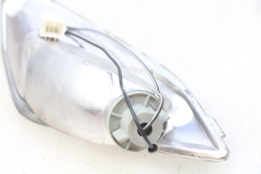 photo de RIGHT FRONT TURN SIGNAL PIAGGIO FLY 2T 50 (2004 - 2017)