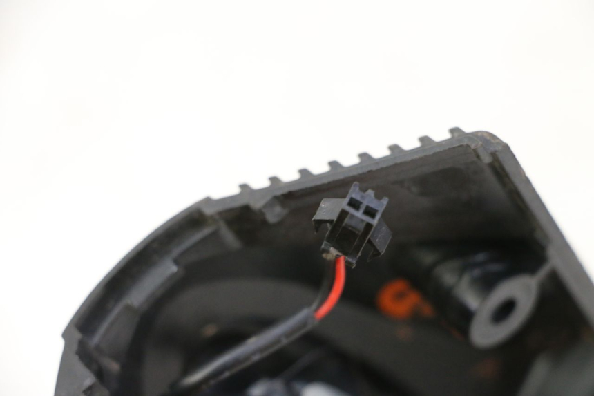 photo de FRONT RIGHT TURN SIGNAL KUKIRIN G2 MASTER 1