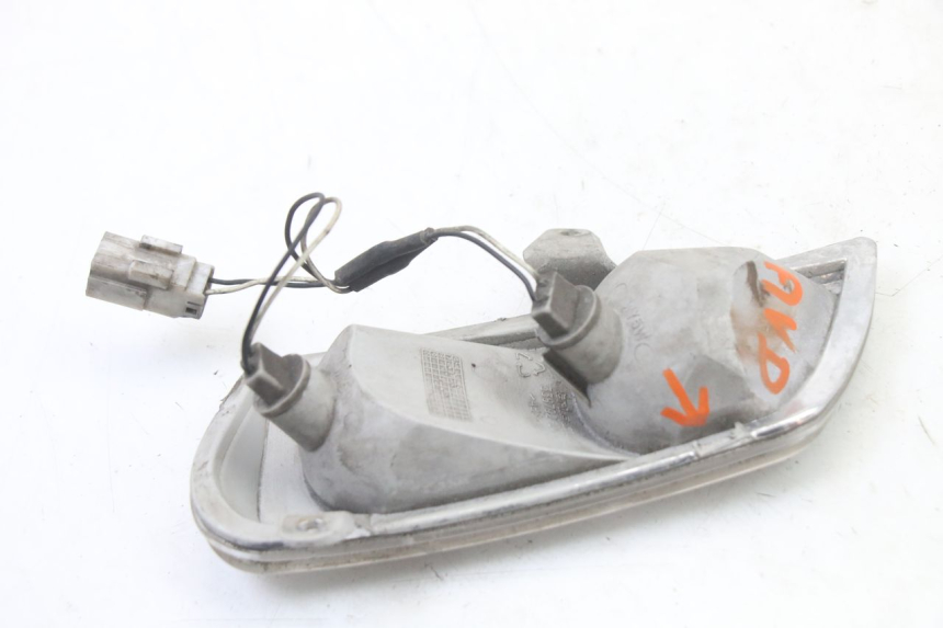 photo de FRONT RIGHT TURN SIGNAL GILERA NEXUS 300 (2008 - 2013)