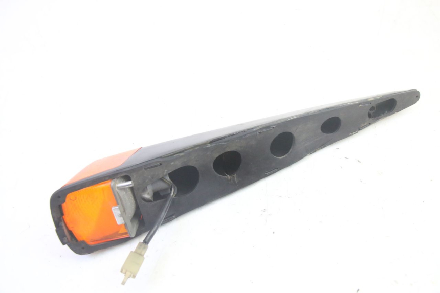 photo de FRONT RIGHT TURN SIGNAL KAWASAKI GPZ RX 1000 (1986 - 1988) - Fixing points details