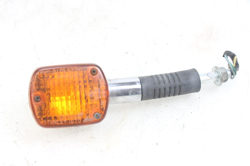 photo de RIGHT FRONT TURN SIGNAL HONDA CA REBEL 125 (1995 - 2001)