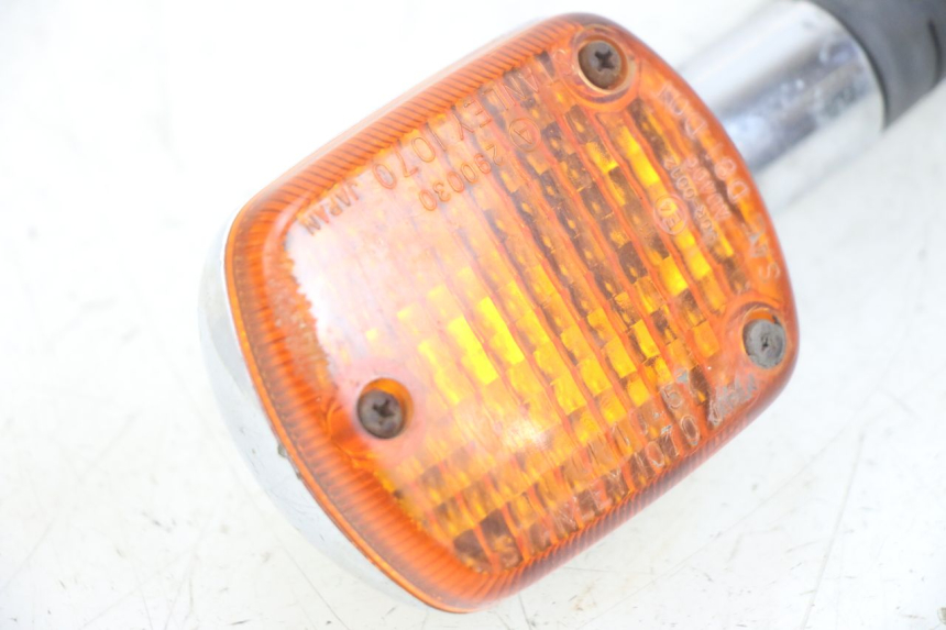 photo de RIGHT FRONT TURN SIGNAL HONDA CA REBEL 125 (1995 - 2001)