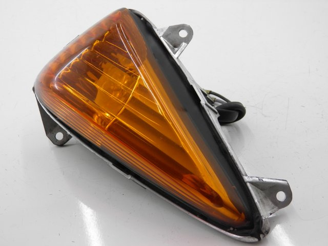 photo de FRONT RIGHT TURN SIGNAL HONDA CBF S ABS 600 (2004 - 2007)