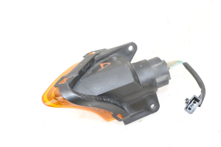 photo de FRONT RIGHT TURN SIGNAL HONDA CBR F 1000 (1993 - 1996)