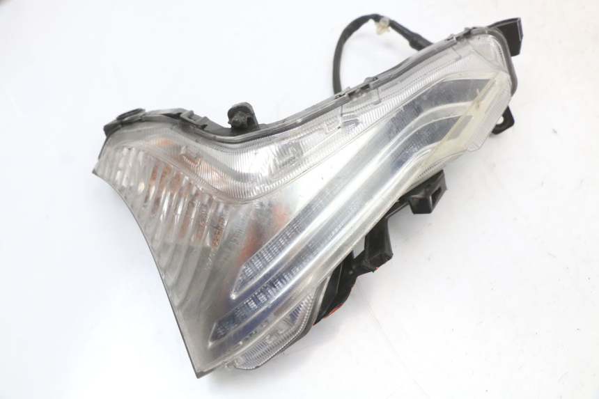 photo de FRONT RIGHT TURN SIGNAL HONDA SH ABS 125 (2012 - 2017)