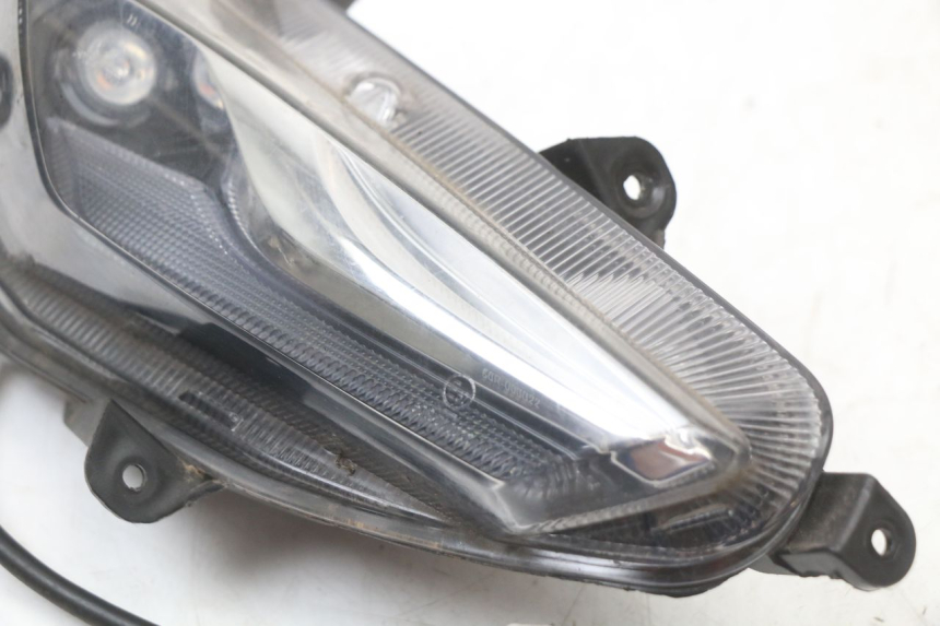 photo de RIGHT FRONT TURN SIGNAL JM MOTORS EVOLIS 4T 50 (2018 - 2022)