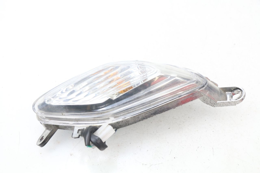 photo de FRONT RIGHT TURN SIGNAL JM MOTORS SANTANA 50 (2014 - 2020)