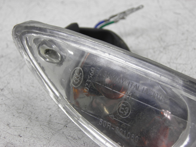 photo de FRONT RIGHT TURN SIGNAL JONWAY SOLANA 50 (2007 - 2016)
