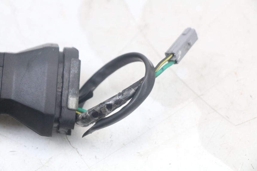 photo de RIGHT FRONT TURN SIGNAL KAWASAKI VERSYS ABS 650 (2015 - 2018)