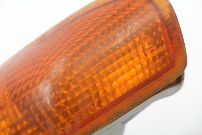 photo de FRONT RIGHT TURN SIGNAL KAWASAKI ZZR 600 (1995 - 2004)