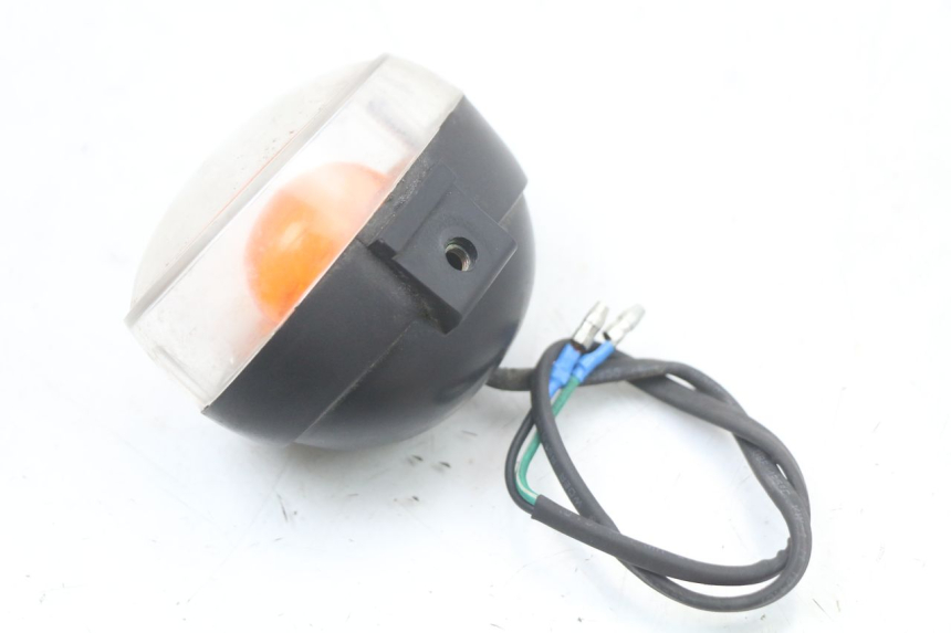 photo de FRONT RIGHT TURN SIGNAL KEEWAY HURRICANE 50 (2006 - 2019)