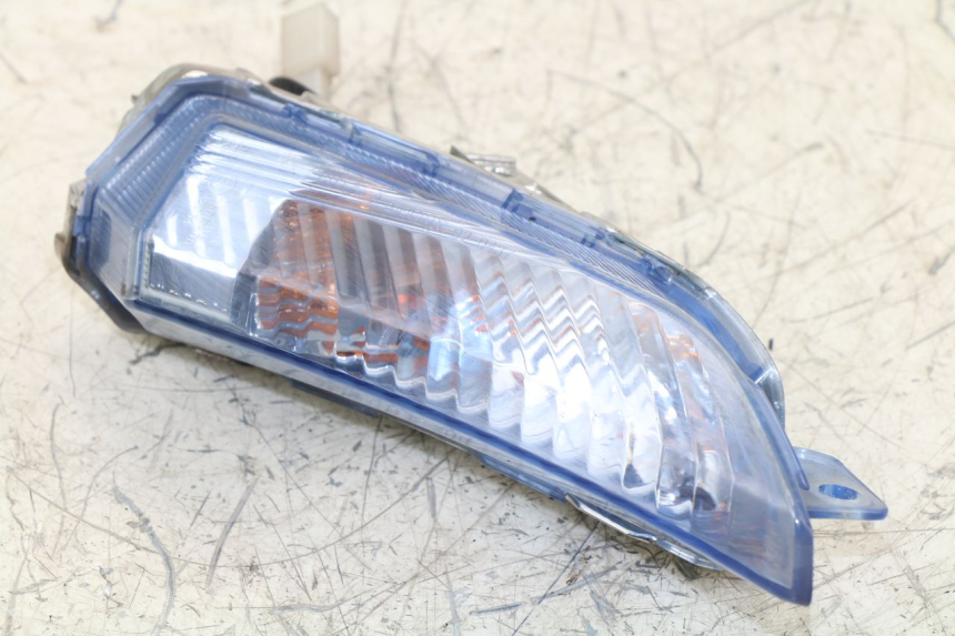 photo de FRONT RIGHT TURN SIGNAL KYMCO K-XCT 125 (2013 - 2017)