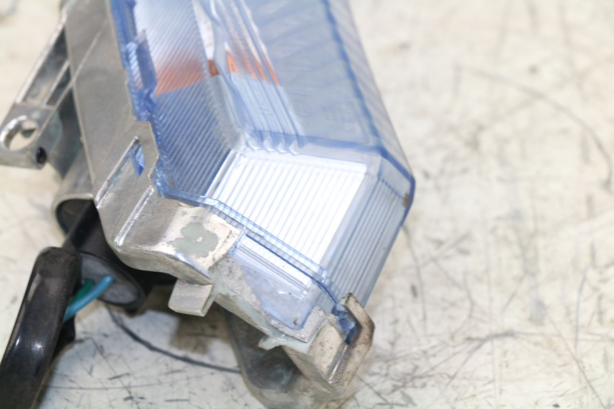 photo de FRONT RIGHT TURN SIGNAL KYMCO K-XCT 125 (2013 - 2017)