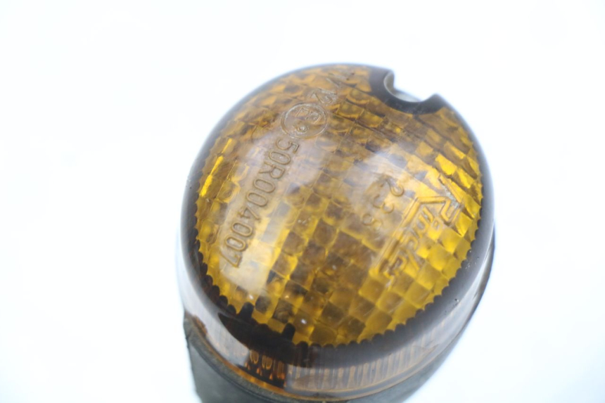 photo de FRONT RIGHT TURN SIGNAL RIEJU MRT 50 (2009 - 2017) - Zoom on usage condition