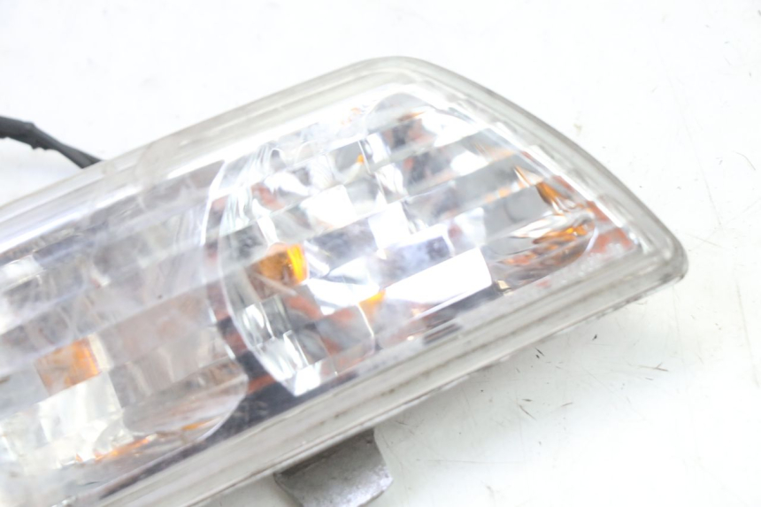 photo de FRONT RIGHT TURN SIGNAL GILERA NEXUS 125 (2009 - 2013)