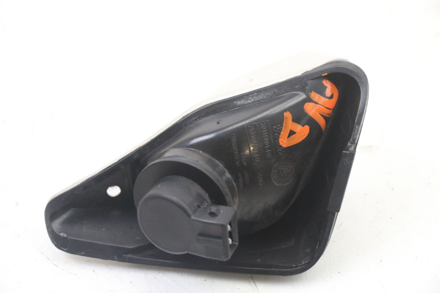 photo de FRONT RIGHT TURN SIGNAL PIAGGIO NRG POWER PUREJET 50 (2018 - 2021)