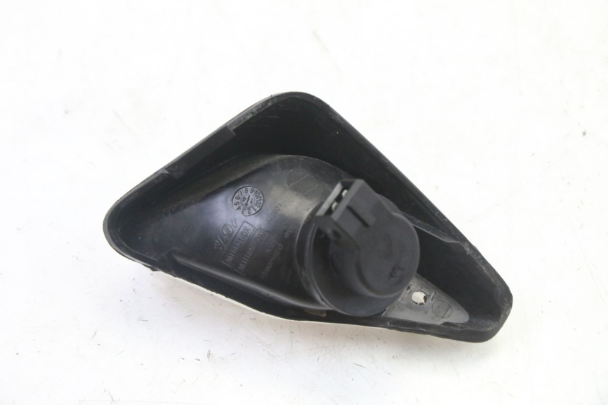 photo de FRONT RIGHT TURN SIGNAL PIAGGIO NRG POWER PUREJET 50 (2018 - 2021)