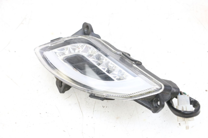 photo de FRONT RIGHT TURN SIGNAL JM MOTORS OLDIES GT 4T 50 (2018 - 2025) - Fixing points details