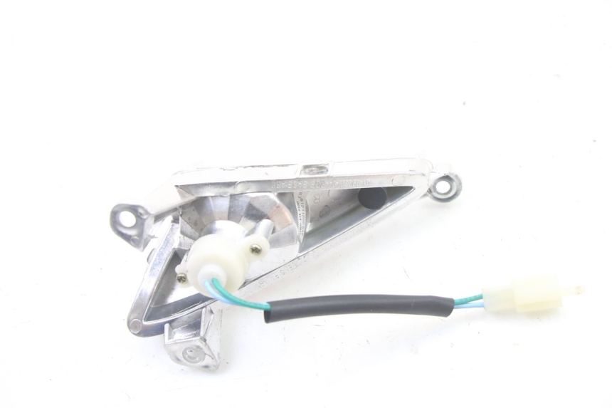 photo de FRONT RIGHT TURN SIGNAL SYM ORBIT III 3 4T 50 (2021 - 2025)