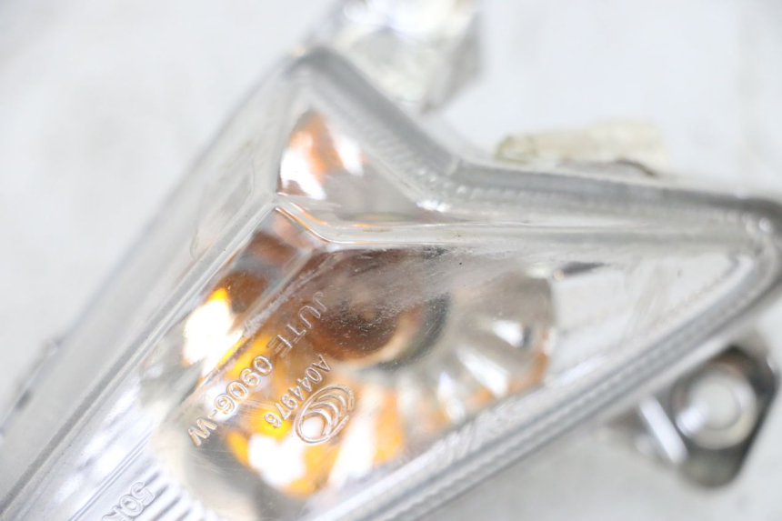 photo de RIGHT FRONT TURN SIGNAL SYM ORBIT III 3 4T 50 (2018 - 2021) - Checked used part