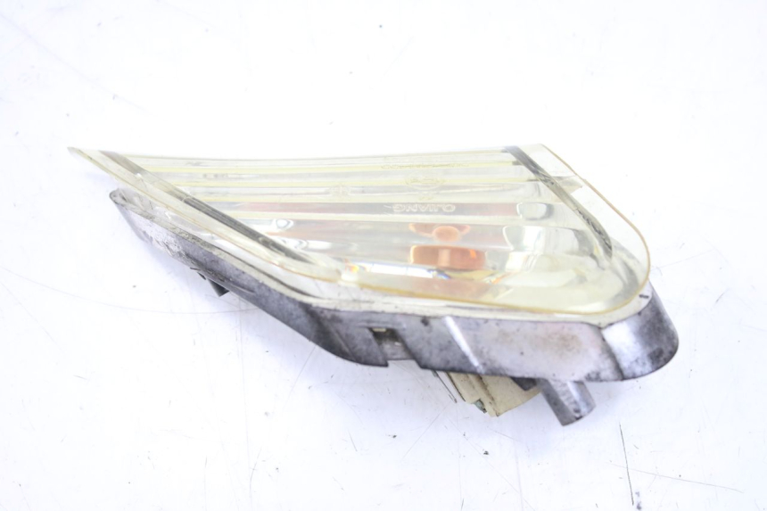 photo de RIGHT FRONT TURN SIGNAL KEEWAY OUTLOOK 125 (2007 - 2013)