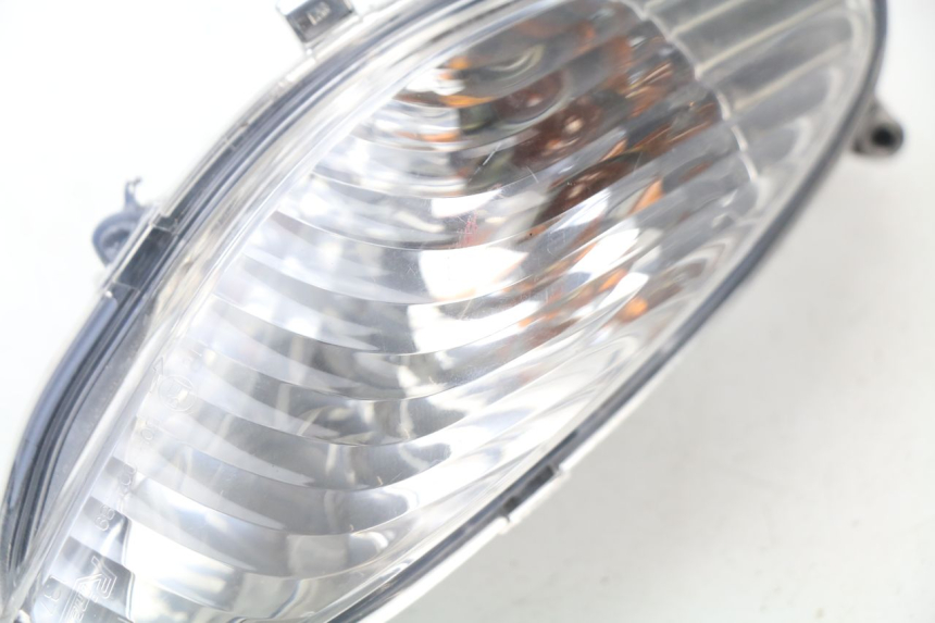photo de RIGHT FRONT TURN SIGNAL MBK OVETTO 2T 50 (2007 - 2017)