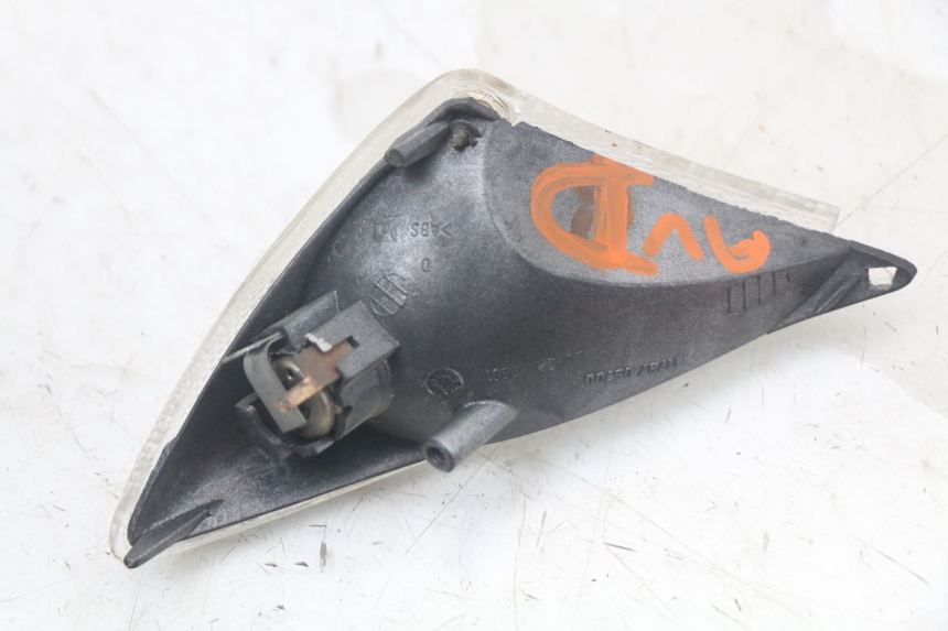 photo de RIGHT FRONT TURN SIGNAL PEUGEOT SPEEDFIGHT 100 (1997 - 2007)