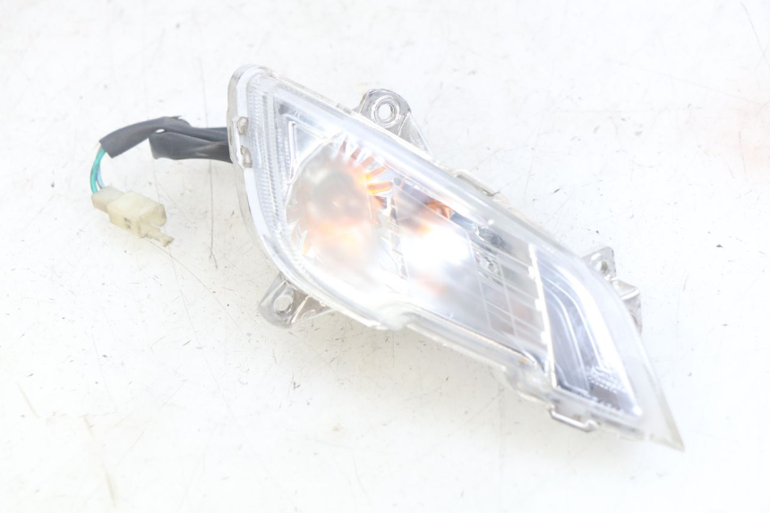 photo de RIGHT FRONT TURN SIGNAL PEUGEOT TWEET 4T 50 (2018 - 2020)