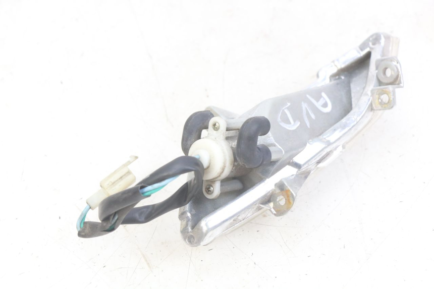 photo de RIGHT FRONT TURN SIGNAL PEUGEOT TWEET 4T 50 (2018 - 2020)