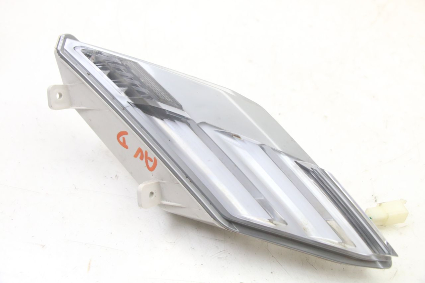photo de FRONT RIGHT TURN SIGNAL PEUGEOT TWEET 4T 50 (2023 - 2025)