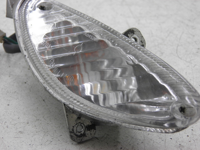 photo de RIGHT FRONT TURN SIGNAL PEUGEOT V-CLIC VCLIC 50 (2007 - 2013)